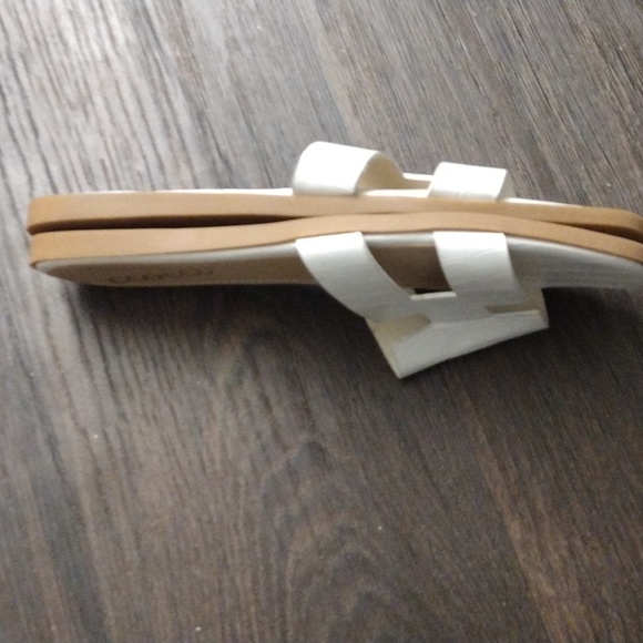 🌸 Ccocci H white sandals size 7.5 - Picture 3 of 3